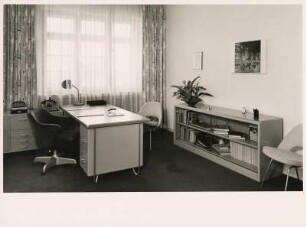 Pohlschröder Büromöbel, Einrichtungsbeispiele von Georg Leowald