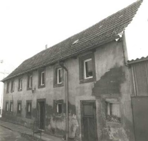 Dresden-Kaditz, Übigauer Straße 4. Dreiseithof (1866), Wohnstallhaus
