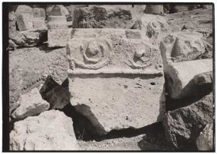 Gebälkfragment, Baalbek: Ansicht
