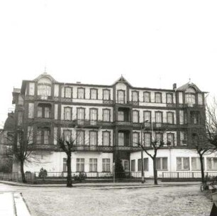 Ahlbeck, Dünenstraße 51. Hotel "Seeblick"