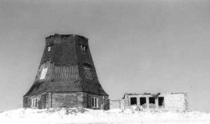 Roggenstorf-Grevenstein. Erdholländer, Ruine