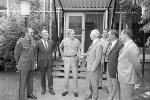 Informationsbesuch von Angehörigen Karlsruher Gerichte bei den US-Streitkräften
