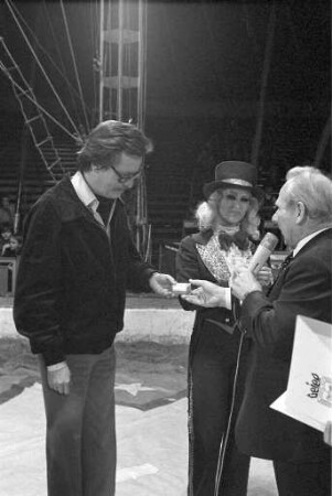 Gastspiel des Circus Busch-Roland auf dem Karlsruher Messplatz