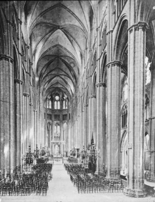 Bourges, Kathedrale St. Etienne, Inneres nach Osten