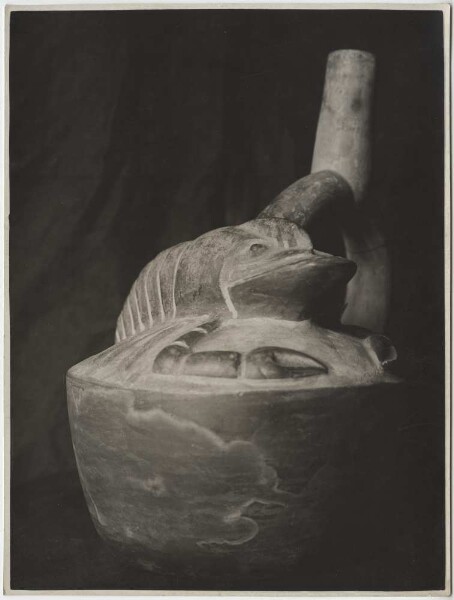 Figure vessel