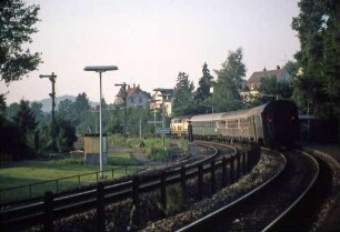 Lindau-Aeschach Lok 218 405 Nahverkehrszug LI-KE UIC-X-Wagen Bnb-Wagen B4yg-Wagen
