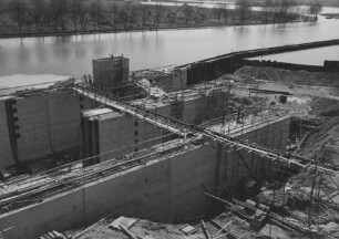 Doppelschleuse Hofen/Neckar im Bau