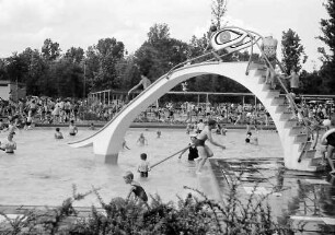 Breisach: Waldbad, Wasserrutschbahn