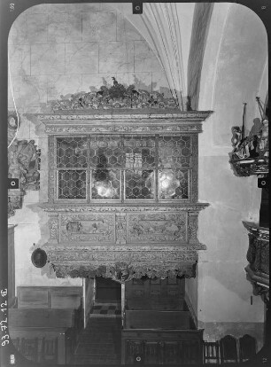 Reichenbach/O.L. Johanneskirche (Wiederaufbau 1674). Logenbau