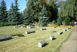 Alter Friedhof: Grabsteine für 88 jüdische und polnische Kriegsgefangene