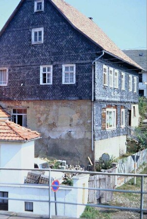 Schieferhaus, wird aktuell saniert