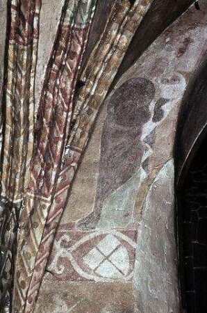 Figürliche und ornamentale Freskenreste