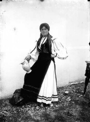 Rumänische Tracht
