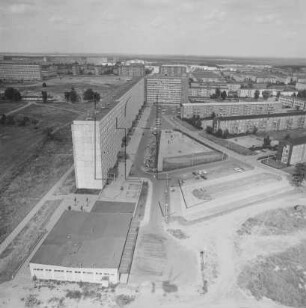 Neustadt von Hoyerswerda : Albert-Schweitzer-Straße; Blickrichtung Nordosten