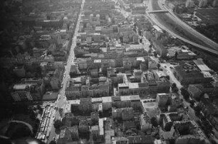 Luftaufnahme, Blick von Norden in die Danckelmannstraße und Sophie-Charlotten-Straße. Berlin-Charlottenburg, Danckelmannstraße