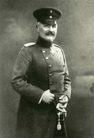 Hänisch, Karl Heinrich von; General der Infanterie, Kommandierender General des XIV. Armeekorps, geboren am 26.04.1861 in Unruhstadt
