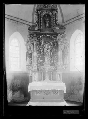 Trochtelfingen: Haidkapelle (Altar)