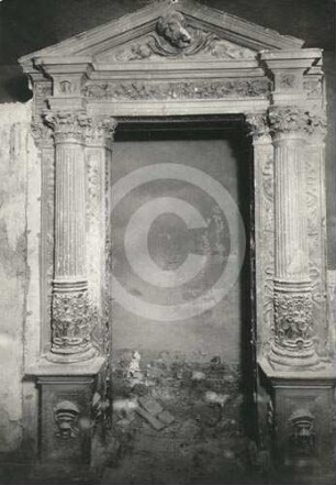 Portal am Altstädtischen Rathaus Danzig
