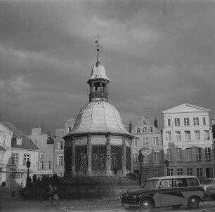 Wismar. Die Wasserkunst am Markt