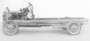 Untergestell eines Lastwagens : Technikgeschichte | Maschinenbau | Verkehrswesen | Autowesen