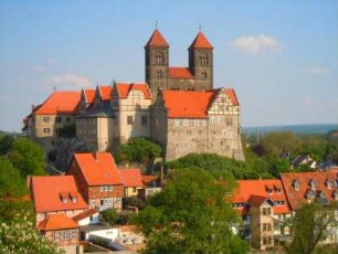 Quedlinburg - Stiftskirche : Stiftskirche vom Münzenberg, aufgenommen am 30. April 2014 in Quedlinburg. Foto Uwe Gerig
