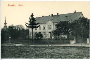Raußlitz. Schule