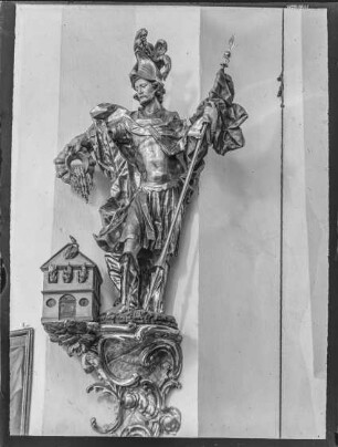Pfarrkirche, Figur des Hl. Florian