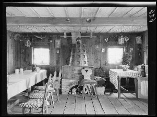 Carvin (Dep. Pas-de-Calais, Frankreich): Inneres eines Blockhauses ("im Ruhequartier des 18. Infanterieregiments (Erbauer Hauptmann Hosemann), Innenansicht")
