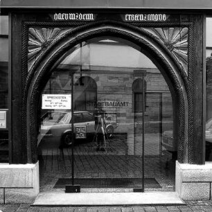 Stadthaus IV; Eschwege, Obermarkt 24, Marktstraße 37