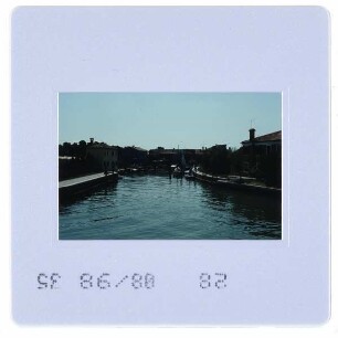 Venedig, Mazzorbo : Seitenkanal des Canale di Mazzorbo mit Häusern