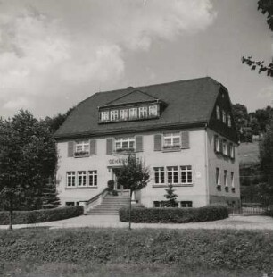 Frauenstein-Nassau. Gemeindeamt. Straßenansicht