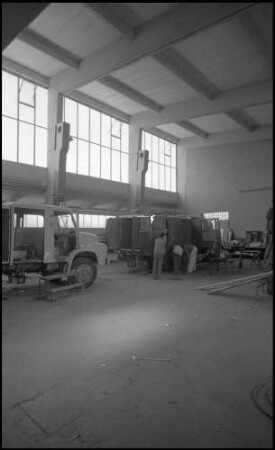 Weisweil: Feuerwehrgerätefabrik, Gebrüder Bachert, Lackiererei innen