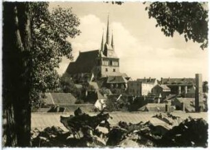 Lommatzsch. Kirche