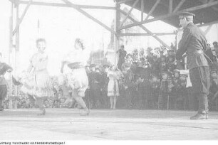 Dresden, Heinz-Steyer-Stadion. Auftritt des Alexandrow Ensemble der sowjetischen Armee, 9. September 1948