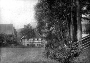 Das Tippmer-Haus : Teil eines ehem. Hufen-Gutes; Tippmer ist Spitzname (Dost)