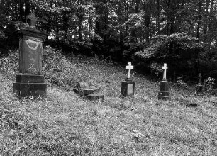 Friedhof; Herleshausen, Am Steinbruch