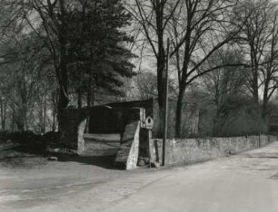 Bad Muskau-Berg. Ruine der Bergkirche (1346 erwähnt). Portalrest