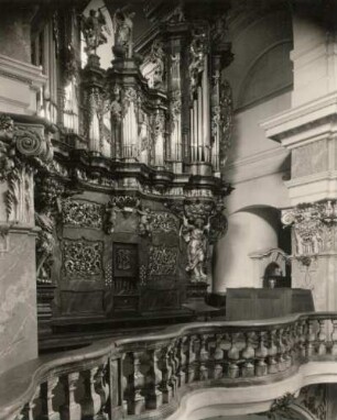 Prag. Kirche St. Jakob (1700). Orgelempore