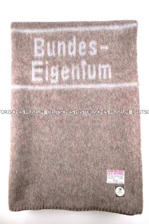 Wolldecke aus 4-Bett-Zimmer im Regierungsbunker Marienthal