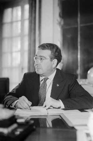 Porträtaufnahmen von Staatssekretär Dr. Leo Zuckermann : Porträt des Staatssekretärs Dr. Leo Zuckermann