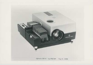 Diaprojektionsanlage "Agfacolor 250 AV Typ 5933 / 609" der Agfa-Gevaert-Aktiengesellschaft