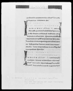 Epistolar aus Trier — Initialen I(N DIEBUS ILLIS), Folio 27verso