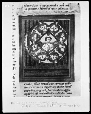 Decretum gratiani — Initiale E mit dem Brustbild eines Mönches, Folio 176