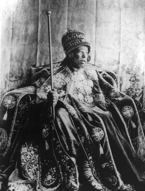 Kaiser Menelik II im großen Staatsgewand (1889-1913)