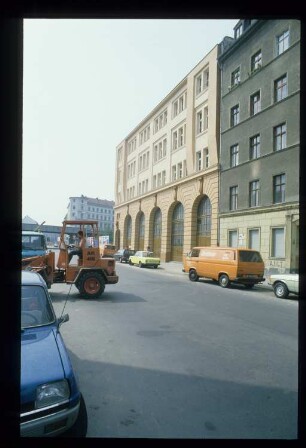 Diapositiv: Mariannenstr. 8-10, 1984