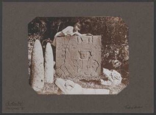 [39]: Chichén Itzá III : Tempel, Stelen, Steinfiguren / Yucatán