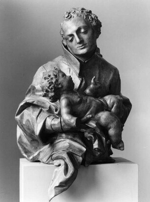Der heilige Stanislaus Kostka mit Jesuskind : Der heilige Stanislaus Kostka mit Jesuskind. Lindenholz (1739; P. Egell). Laumersheim, Pfarrkirche Sankt Bartholomäus