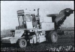 Selbstfahrender Rodelader KS-6