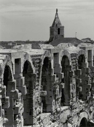Die römische Arena in Arles