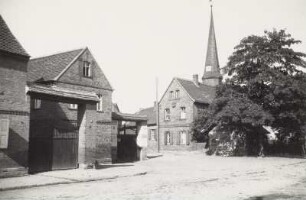 Straße, Leuna